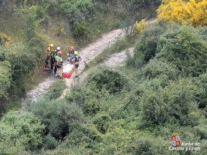 Rescate en Molinaseca (León).