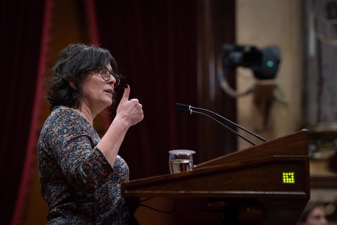 Archivo - La diputada de la CUP al Parlament Pilar Castillejo