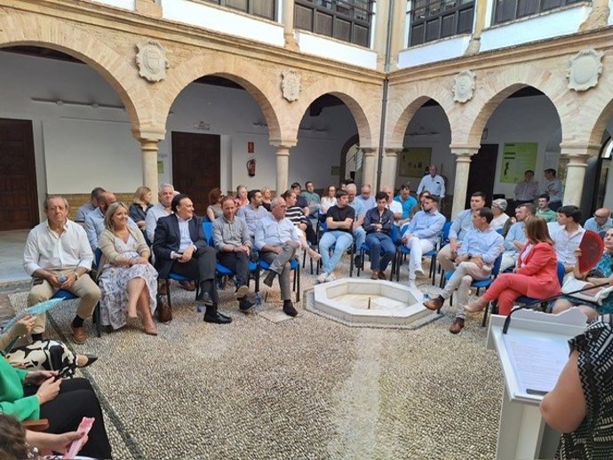 'Foro Formación Para La Jaén Del Futuro'.