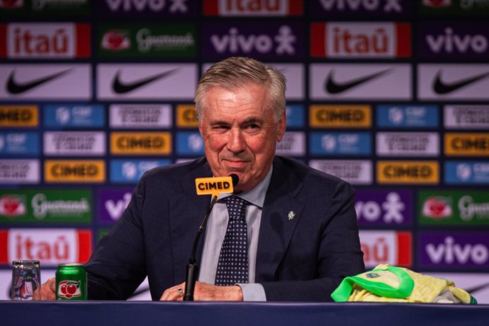 26 May 2025, Brazil, Rio de Janeiro: Italian coach Carlo Ancelotti speaks at his presentation as the new coach of the Brazilian national soccer team. Photo: Joao Gabriel Alves/dpa