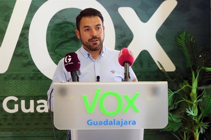 El portavoz del Grupo Parlamentario Vox en las Cortes, Iván Sánchez.