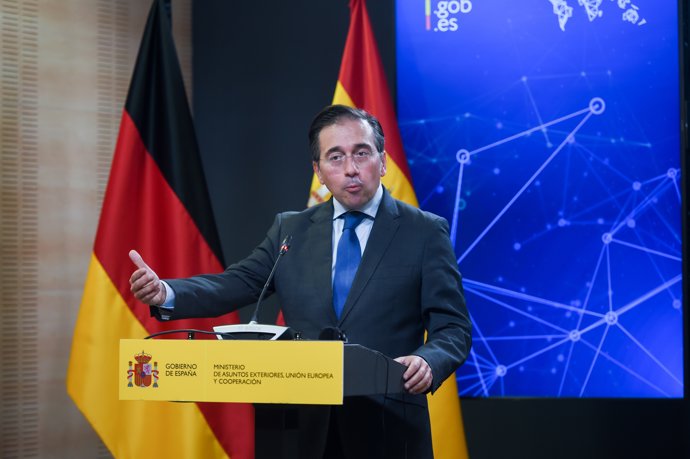 El ministro de Asuntos Exteriores, Unión Europea y Cooperación, José Manuel Albares, durante una rueda de prensa tras una reunión con el ministro Federal de Relaciones Exteriores de Alemania, en el Palacio de Viana, a 26 de mayo de 2025, en Madrid 