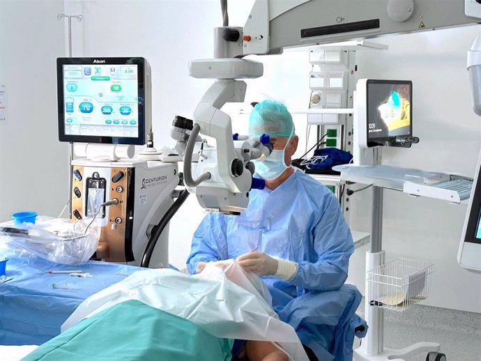 Imagen del equipo de oftalmología de Olympia Quironsalud.