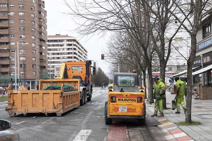 Archivo - Asfaltado de Pío XII.