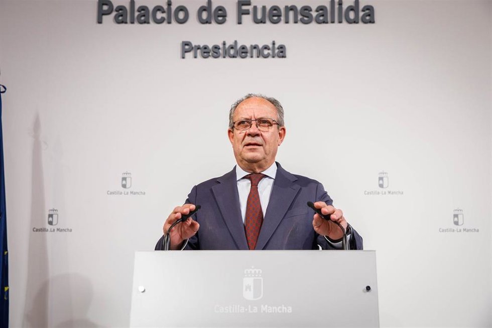 El consejero de Administraciones Públicas, Juan Alfonso Ruiz Molina