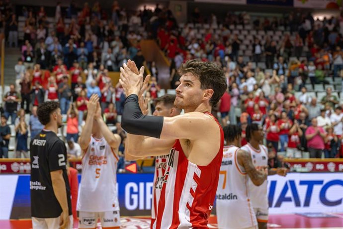 El escolta Pep Busquets renueva con Bàsquet Girona hasta 2028