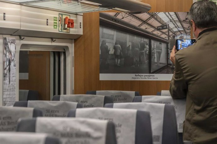 La exposición 'Camins de Ferro' de Renfe y la Fundación de los Ferrocarriles Españoles (FFE)