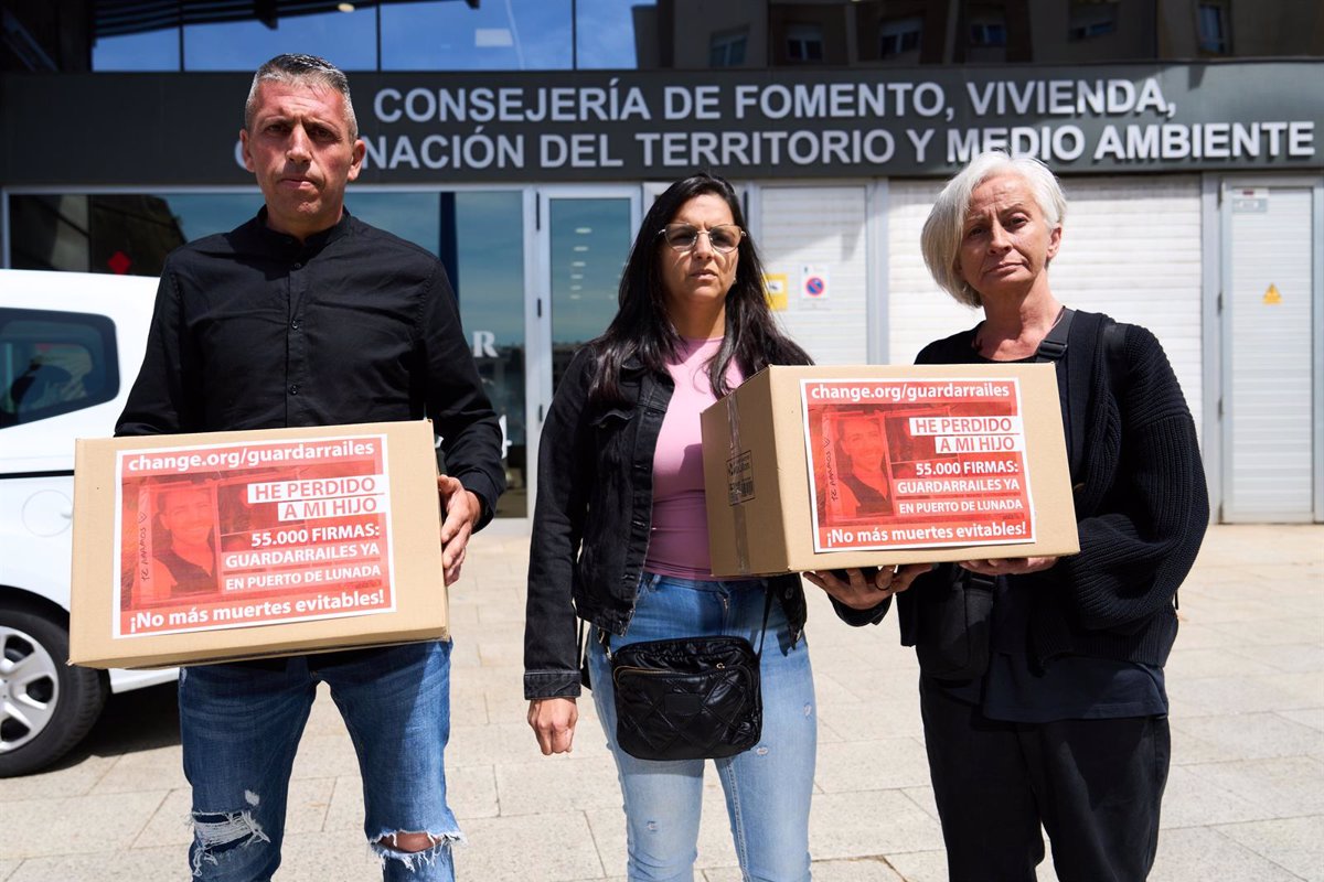 Los padres de las cuatro víctimas de Lunada lucharán por un puerto  seguro  y que no se repita la  tragedia 