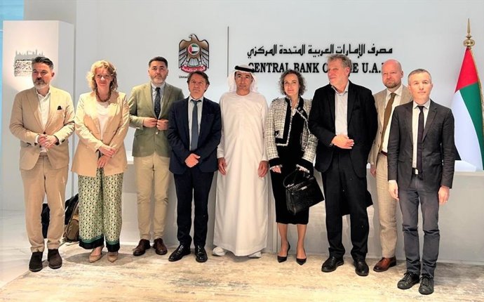 El eurodiputado socialista asturiano, Jonás Fernández, forma parte de la delegación del Parlamento Europeo que realiza una visita oficial a los Emiratos Árabes Unidos, en concreto, a Abu Dhabi y Dubai.