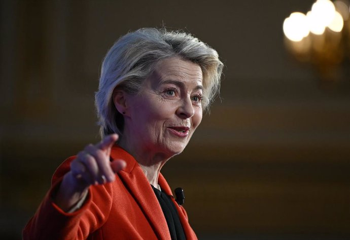 Archivo - 24 April 2025, United Kingdom, London: European Commission President Ursula von der Leyen delivers a keynote speech during the Future of Energy Security Summit, hosted by the International Energy Agency and UK Government at Lancaster House in Lo
