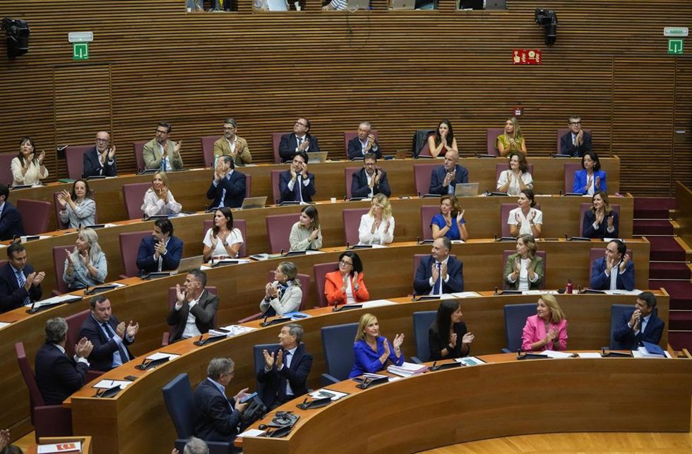 Archivo - Debate en Les Corts
