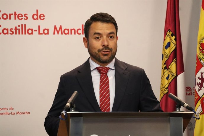 El portavoz del Grupo Parlamentario Vox en las Cortes de Castilla-La Mancha, Iván Sánchez