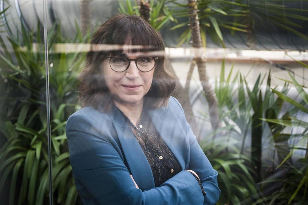 Archivo - La directora de la Academia de los Premis Gaudí, Judith Colell, posa en la Antigua Fábrica Damm, a 11 de enero de 2023, en Barcelona