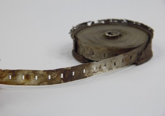 Bobina encontrada en los caminos del exilio republicano