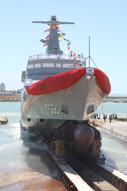 Patrullero de altura para la Marina Real de Marruecos botado este martes en los astilleros de Navantia San Fernando.