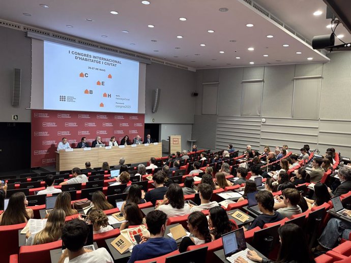 I Congrés Internacional d'Habitatge i Ciutat.