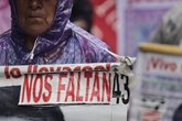 Foto: México.- Familiares de los 43 desaparecidos de Ayotzinapa piden a Sheinbaum la destitución del fiscal del caso