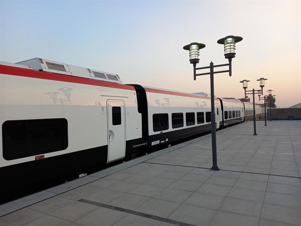 Archivo - Unidades de Talgo Intercity