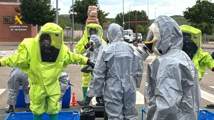La Guardia Civil refuerza su capacidad táctica y operativa frente a amenazas NRBQ con un simulacro en Logroño