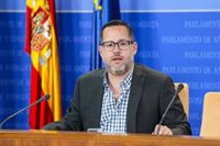 Adelante urge la dimisión de Paradela por seguir como apoderado de una multinacional siendo consejero: "Qué diría el PP"