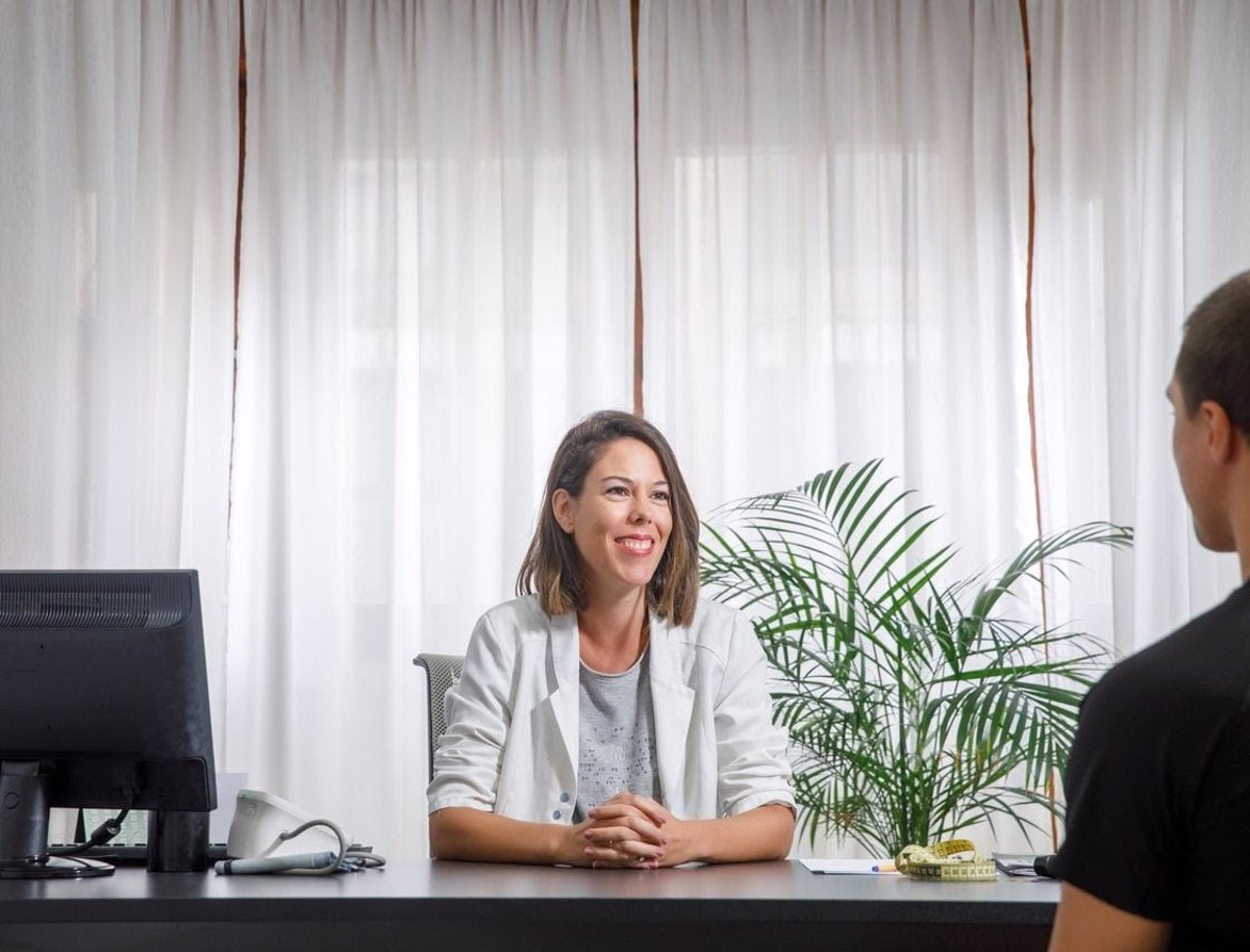 La directora de Nutrium, Paula Fernández, participa en un documental de Movistar sobre obesidad infantil