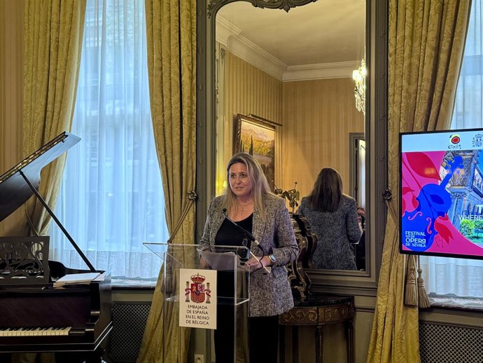 Angie Moreno en la presentación del Festival en Bruselas.