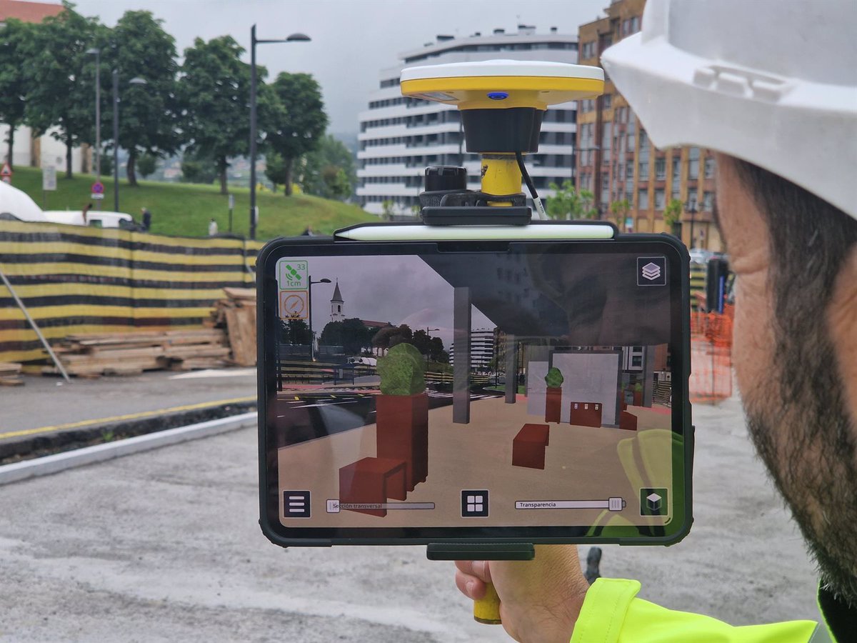 La obra del intercambiador del HUCA incorpora realidad aumentada para seguir los trabajos y detectar incidencias