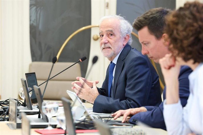 El presidente del Tribunal Superior de Justicia de Baleares, Carlos Gómez, durante una comparecencia parlamentaria.