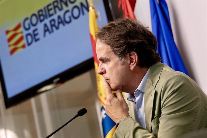 El consejero de Hacienda, Interior y Función Pública del Gobierno de Aragón, Roberto Bermúdez de Castro.