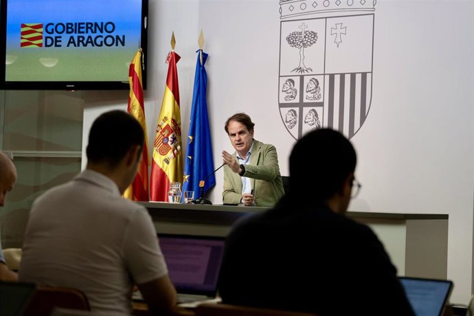 El consejero de Hacienda, Interior y Función Pública del Gobierno de Aragón, Roberto Bermúdez de Castro.
