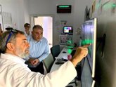 Foto: El ministro de sanidad de Georgia visita el Centro de Protonterapia Quirónsalud para conocer la instalación