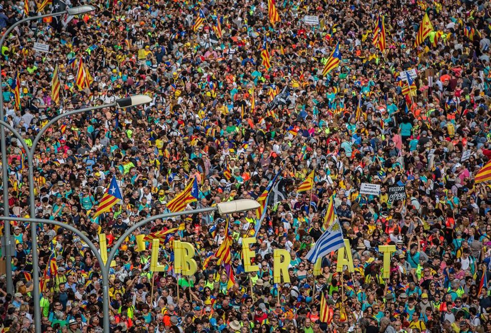 Archivo - Huelga general en Catalunya en reacción a las penas por el 1-O, en Barcelona (Cataluña, España), a 18 de octubre de 2019