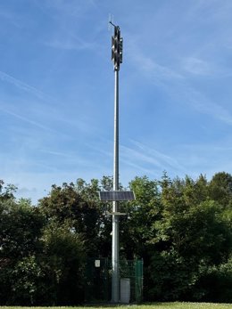 El Alcalde de Paterna, Juan Antonio Sagredo junto a diferentes técnicos municipales del Ayuntamiento han visitado la red de sirenas de aviso a la población implantadas por el Servicio de Emergencias del Principado de Asturias (SEPA)