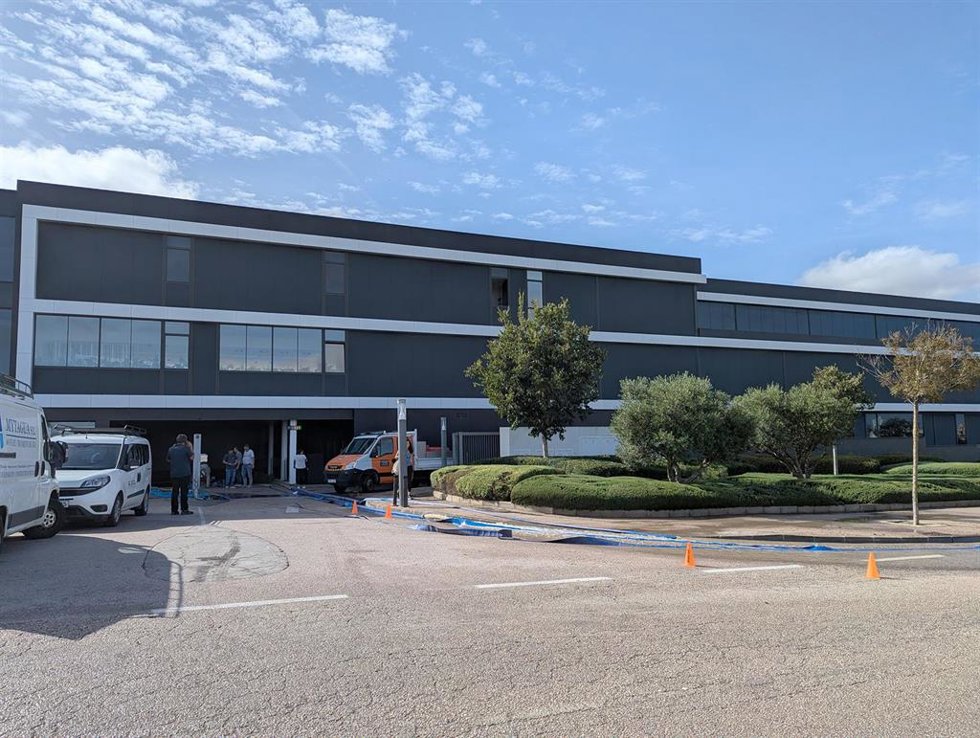 Archivo - Exterior de la academia de Tenis "Rafa Nadal" en Manacor tras las inundaciones como consecuencias de las lluvias, a 28 de octubre de 2024, Manacor.
