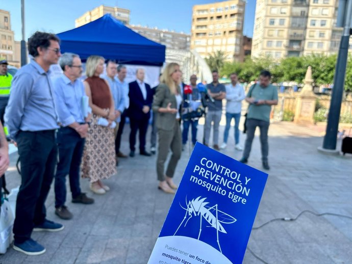 Murcia lanza su campaña especial contra los mosquitos y mosquitos tigre durante el verano