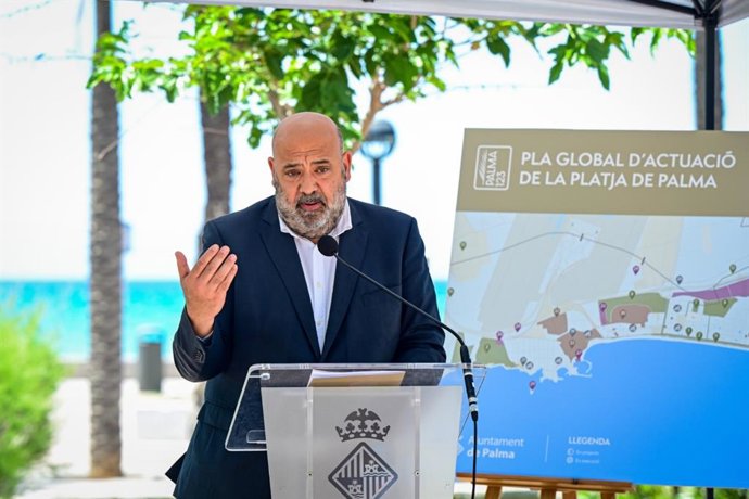 El alcalde de Palma, Jaime Martínez, este miércoles en la presentación del Plan Global de Actuación de la Playa de Palma.
