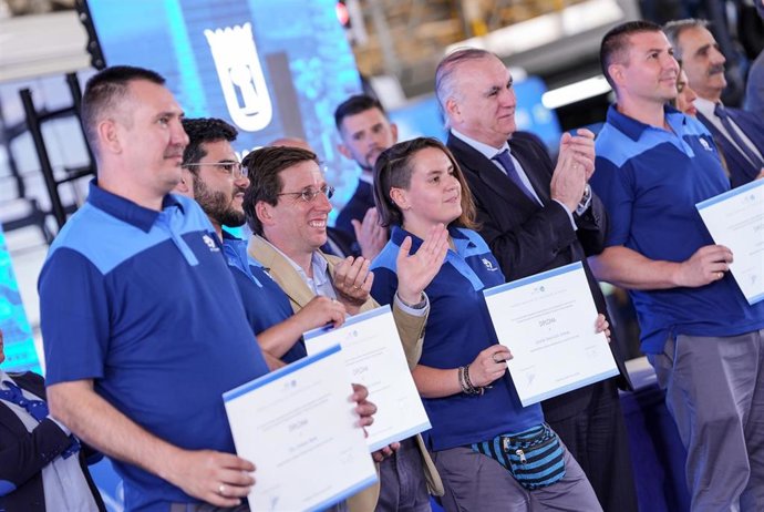 La EMT cuenta con 121 nuevos conductores, con una plantilla que crece en 399 profesionales en lo que va de 2025