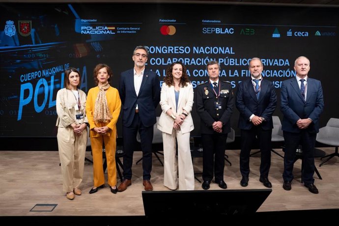 Algunos de los ponentes de la segunda edición sobre la “Colaboración Público-Privada en la Lucha contra la Financiación del Terrorismo y los Radicalismos”, el 28 de mayo de 2025, en Madrid (España).
