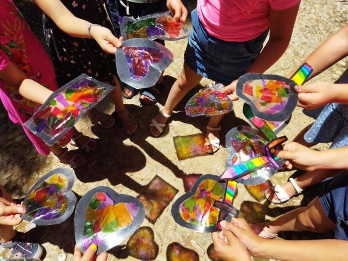 Actividad creativa infantil