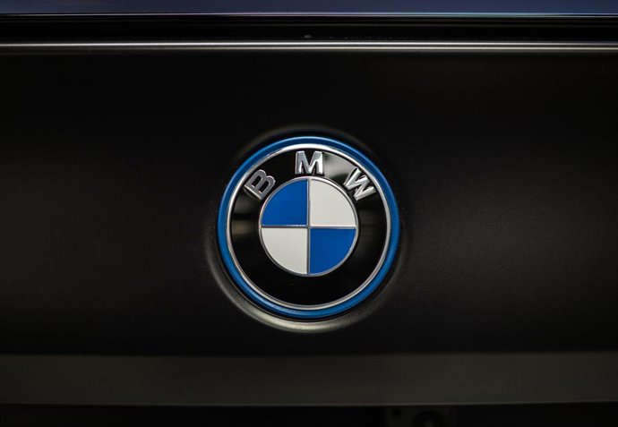 Archivo - BMW, Mercedes y Volkswagen negocian con Estados Unidos un acuerdo para frenar los aranceles.