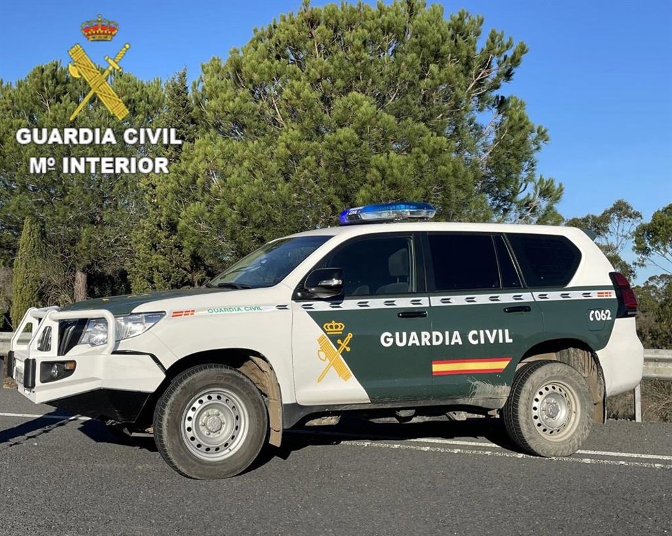 Archivo - Coche de la Guardia Civil en la provncia de Huelva.
