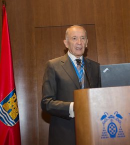 El catedrático emérito de Química Inorgánica de la Universidad de Zaragoza, Luis Oro.