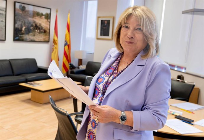 La consejera de Educación, Cultura y Deporte del Gobierno de Aragón, Tomasa Hernández.