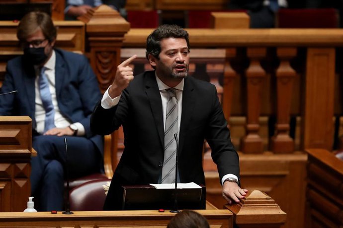 Archivo - Imagen de archivo del líder del partido portugués de ultraderecha Chega, André Ventura