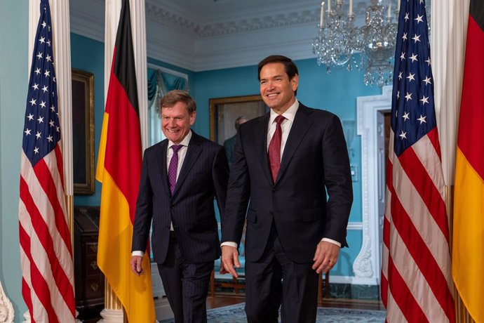 28 de maio de 2025, Washington, Distrito de Columbia, EUA: O Secretário de Estado Marco Rubio se reúne com o Ministro das Relações Exteriores da Alemanha, Johann Wadephul, na Sala Treay do Departamento de Estado para uma reunião bilateral sobre tarifas, U