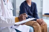 Foto: Los españoles con mayor nivel de renta gastan casi cuatro veces más en salud que aquellos con menos ingresos