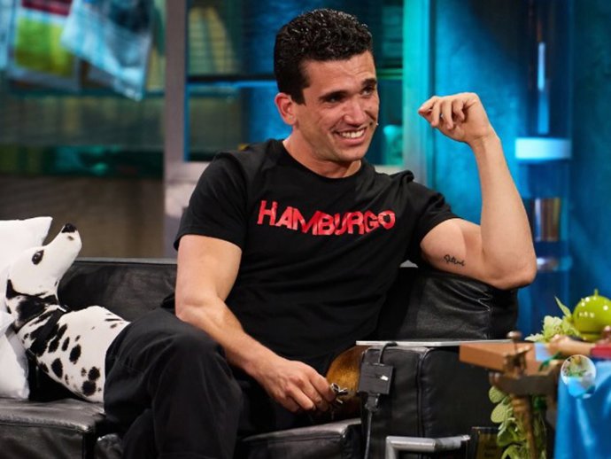 Jaime Lorente ha visitado 'La Revuelta' para promocionar su última película, 'Hamburgo'