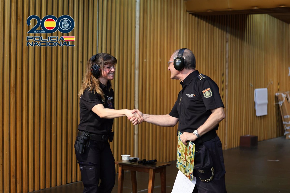 Carla del Real Fernández, de la Jefatura de La Rioja, subcampeona de España de tiro policial 2025