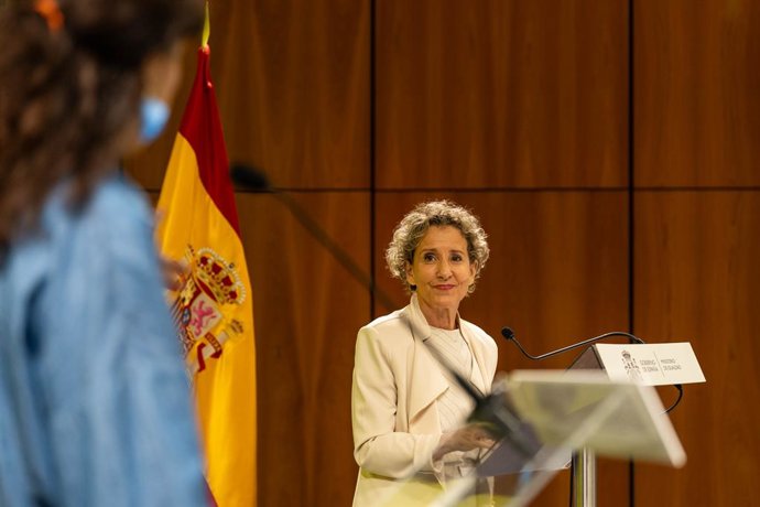 Archivo - Arquivo - A Secretária de Estado para a Igualdade e a Erradicação da Violência contra a Mulher, Aina Calvo, durante a apresentação de uma campanha institucional para a educação sexual positiva no Ministério da Igualdade, em 7 de outubro de 2024,