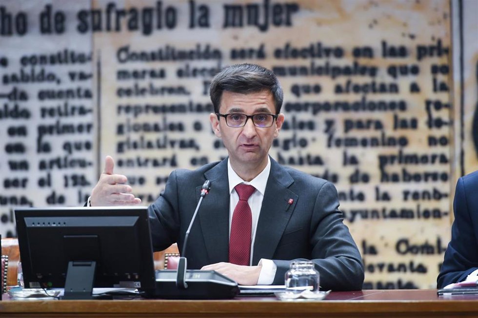 Archivo - El presidente del Consejo de Administración de la Corporación RTVE, José Pablo López, comparece ante la Comisión Mixta de Control Parlamentario de la Corporación RTVE y sus Sociedades, en el Senado, a 28 de abril de 2025, en Madrid (España). L